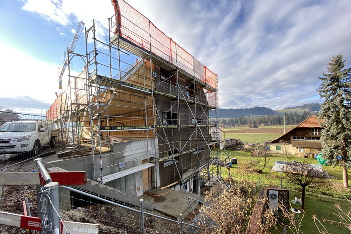 Mondholzfassade Haus 6 - Die Bauzeit in Bilder